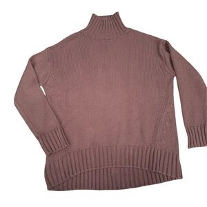 Evereve (EUC) Women’s Cozy Rib Turtleneck Pullover Sweater